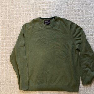 2-ply Cashmere Green Crewneck Sweater